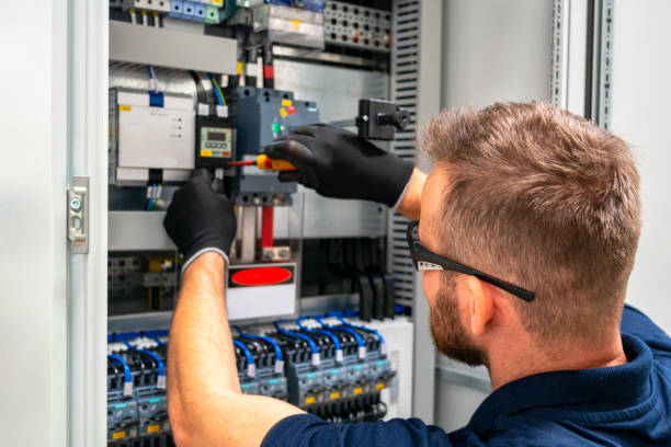 Professional Electrician in Gillett, WI